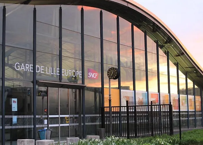 Atypical Triplex Near Grand Place With Terrace