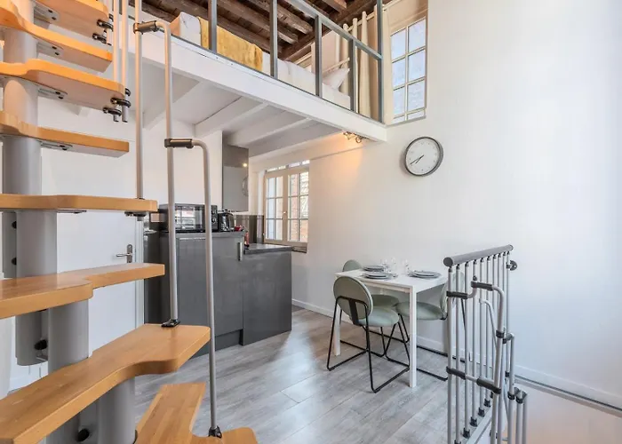 Appartement Atypical Triplex Near Grand Place With Terrace